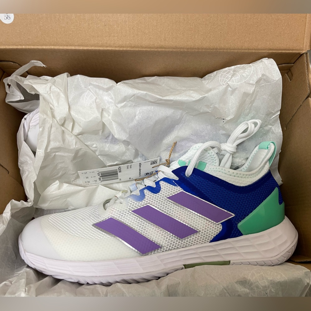 Last pair!!! WOMEN'S ADIZERO UBERSONIC 4 TENNIS SHOES FROM ADIDAS - Picture 9 of 10